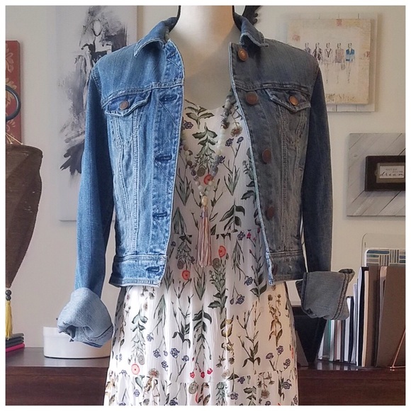 2-14-16 Meet Your Posher Kim - Picture 3 of 12